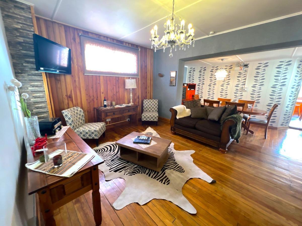 Incredible Downtown Duplex With Interior Backyard Punta Arenas Exterior foto