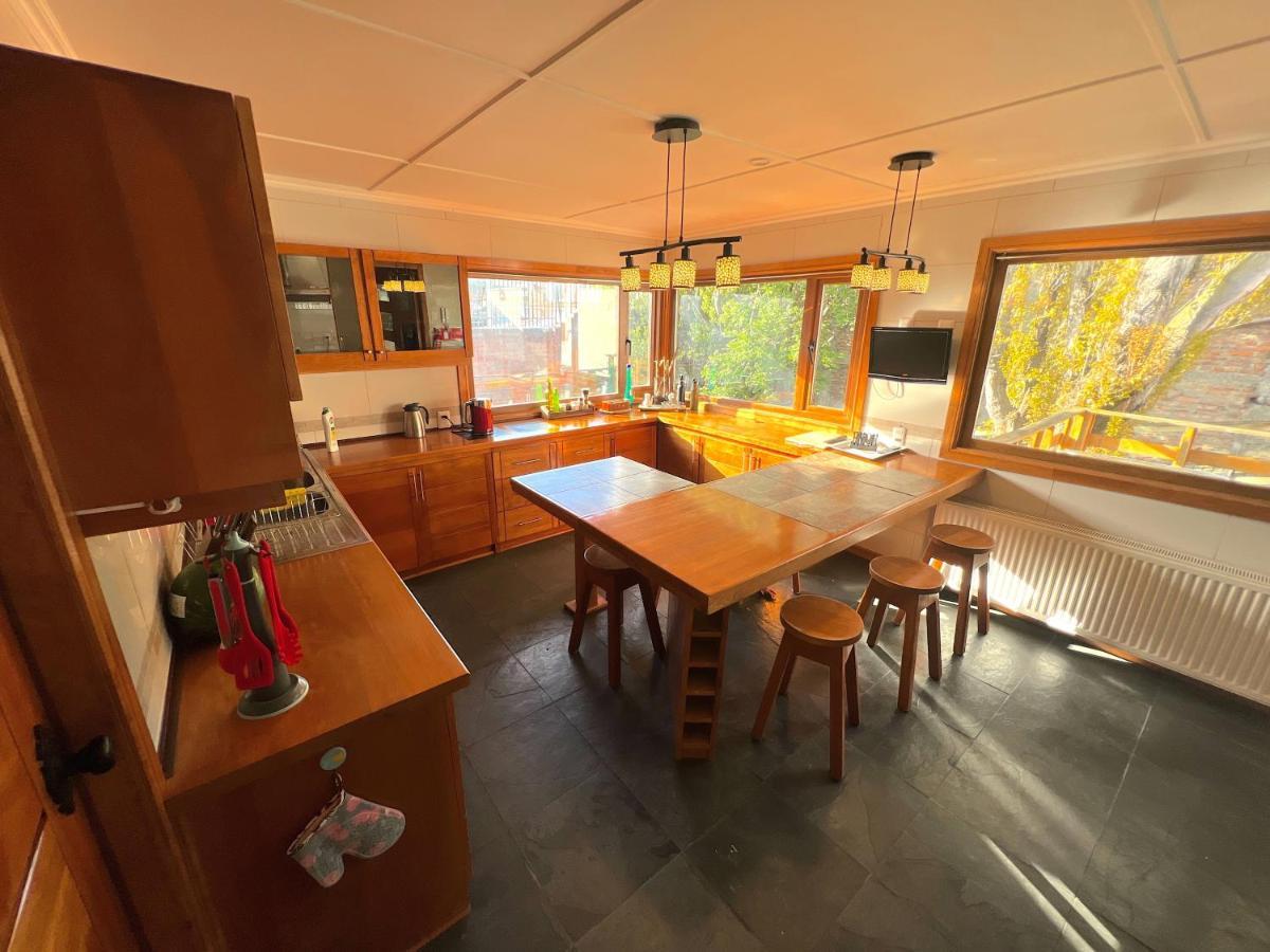 Incredible Downtown Duplex With Interior Backyard Punta Arenas Exterior foto