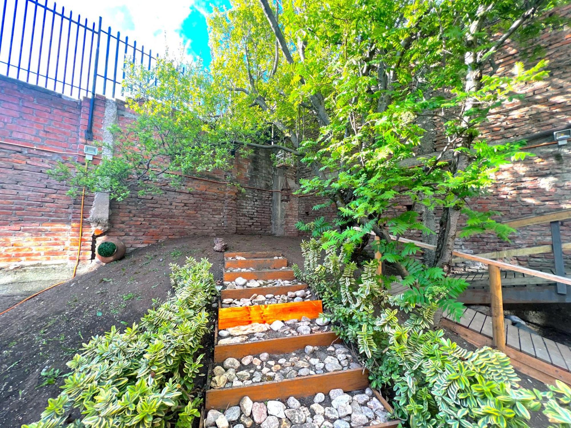 Incredible Downtown Duplex With Interior Backyard Punta Arenas Exterior foto